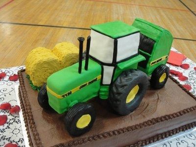Let them eat cake!!  Show me your cakes!