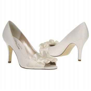 Do you know of low-heel peep toe shoes in ivory? Help!
