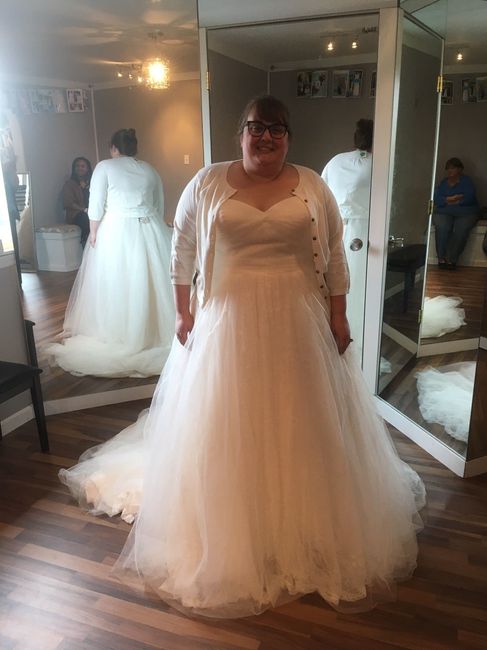 Plus size bride here!