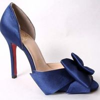 Show me your wedding day shoes!