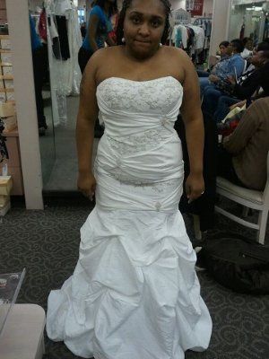 hey Ladies I missed you all, Im back with Dress Porn