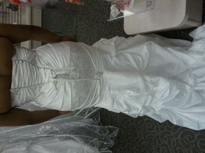 Im feeling Blue and Nothing cheers me up Like Dresses......
