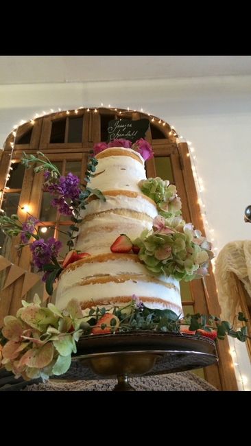 NAKED CAKE