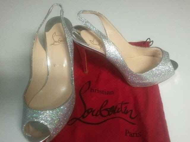 OMG -Just got my wedding shoes in the mail...