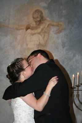 I am now a married woman!!!