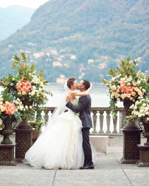 Which of Chrissy Teigen's wedding dresses was your favorite? 1