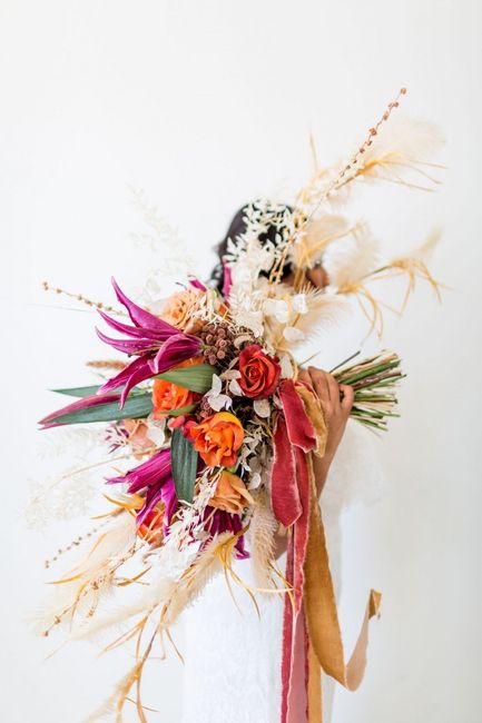WeddingWire & the Pantone Color Institute present... the top color palettes of 2019! 9