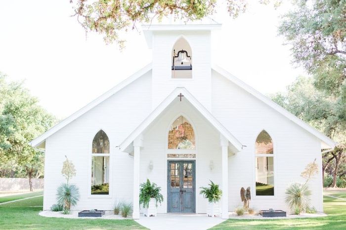 Ceremony Venue: Modern or Traditional? 2