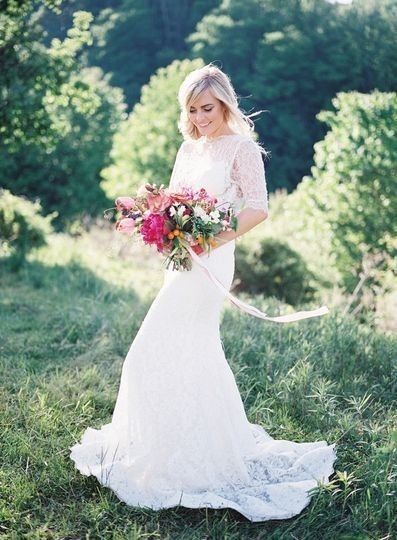 Wedding Dress - White or Colorful? 1