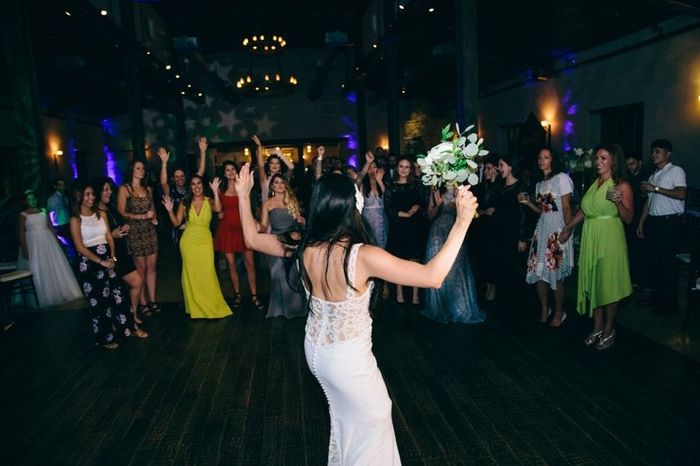 Keep or Cancel: Bouquet Toss? 1