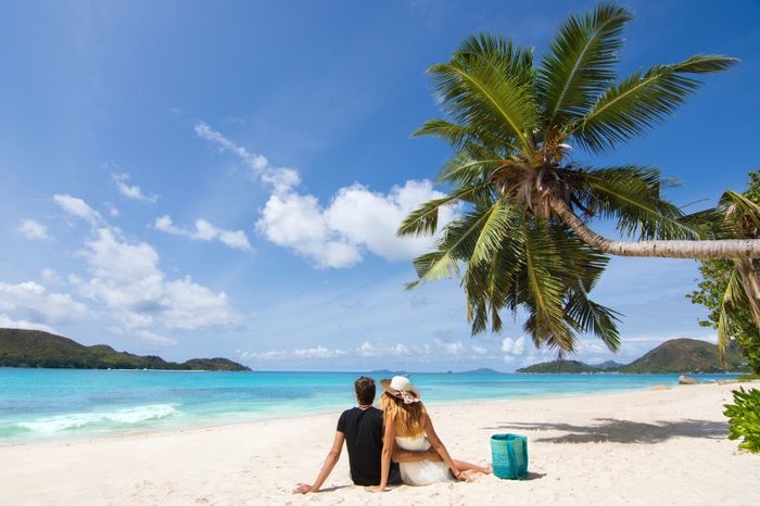 How many days will you spend on your honeymoon? 1