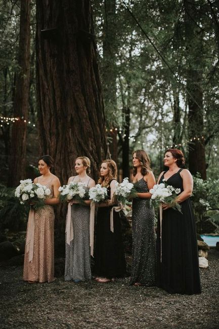 Identical Bridesmaids Dresses - Do or Ditch? 1