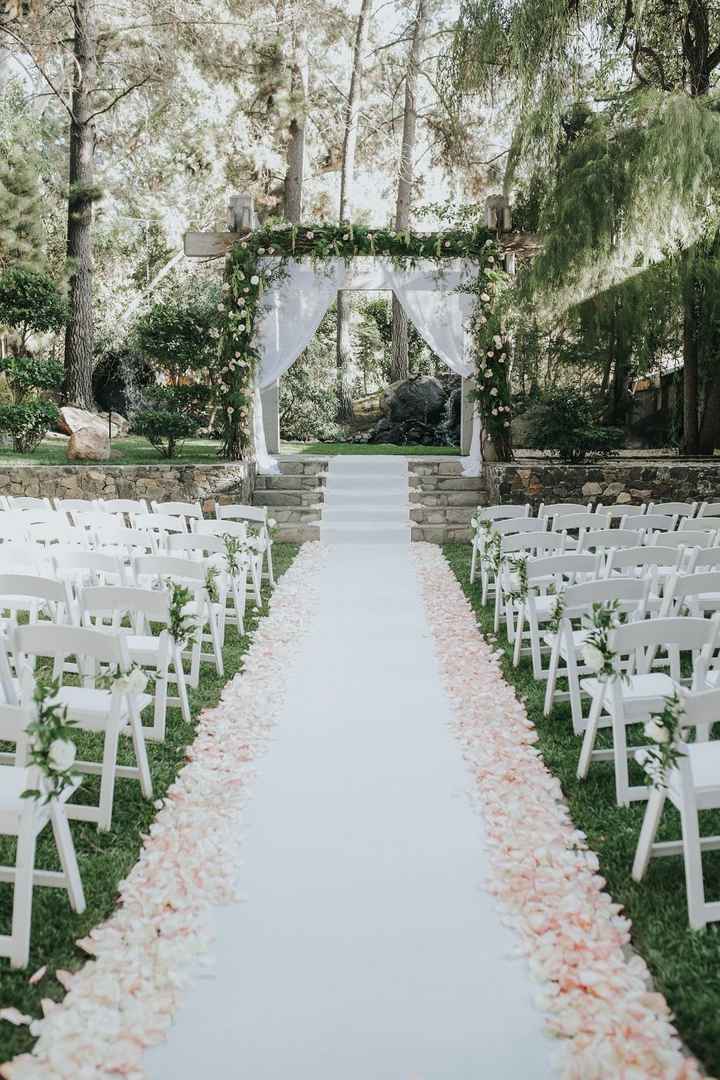 Aisle Decorations - 2