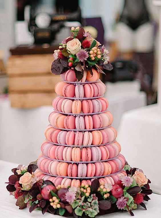 Dessert Table - Macarons Display - 1