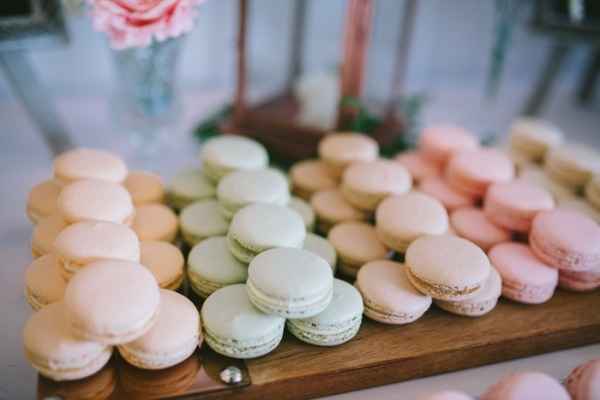 Dessert Table - Macarons Display - 3