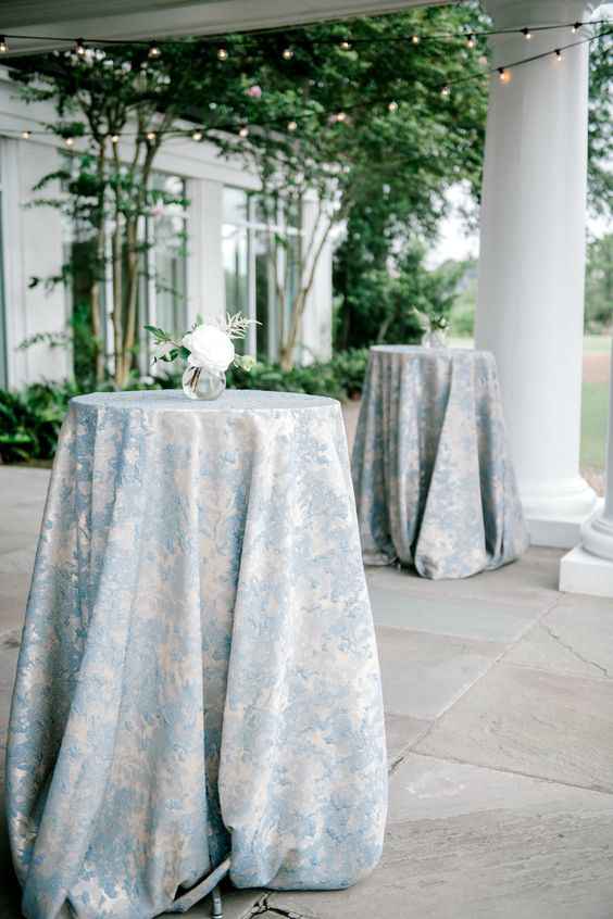 Rehearsal dinner decor - 3