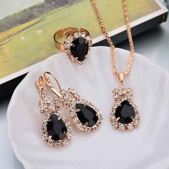 Black Bridal Jewelry? - 2