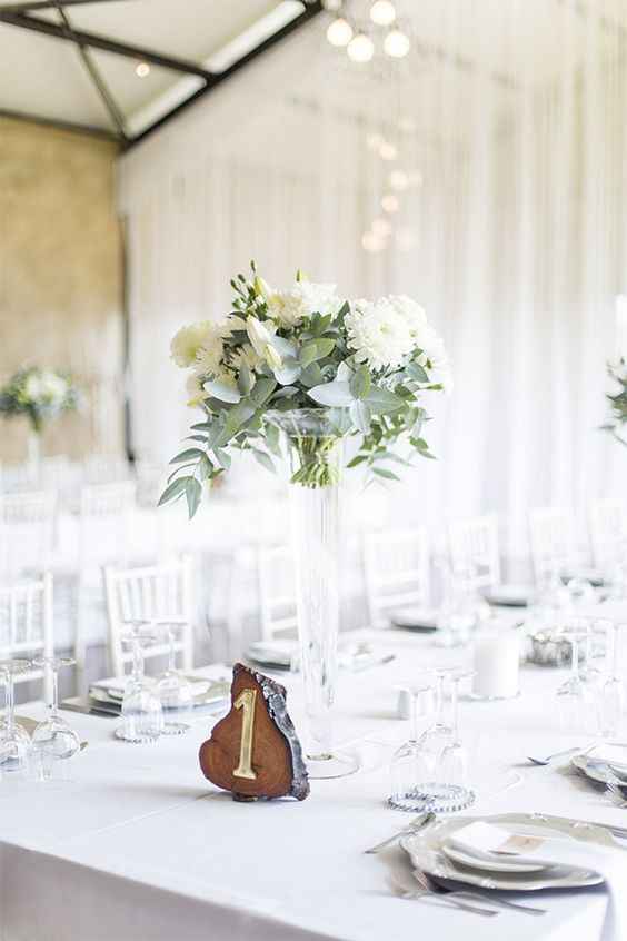 Tall Centerpieces - where can i find affordable options in the Nj/nyc area? - 1