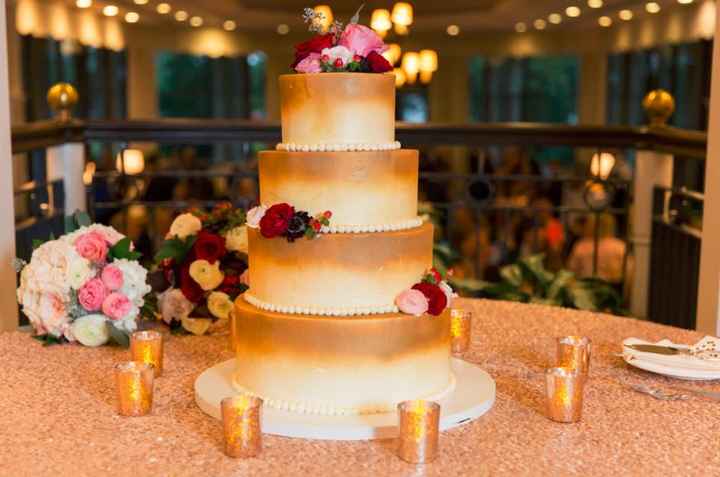 Wedding cake flowers - 1