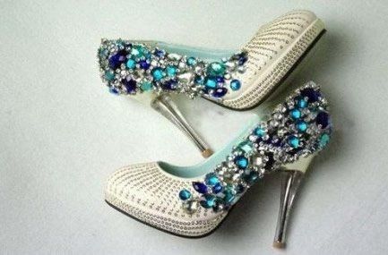 Let's See Those Wedding Day Shoes *PICS*