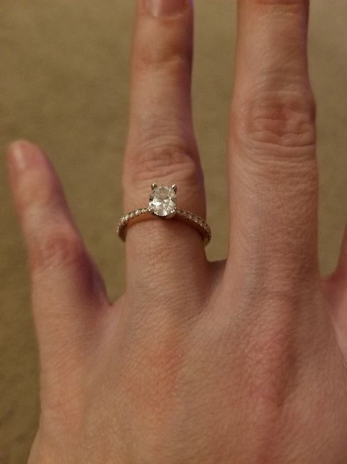 Who has a rose gold ring? - 1