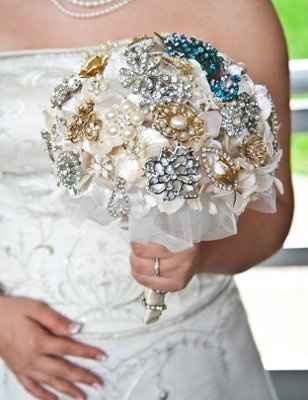 I have to have one of these!!! Brooch Bouquet with lots of BLING!