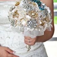 I have to have one of these!!! Brooch Bouquet with lots of BLING!