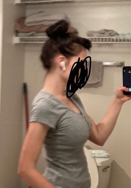 What kind of hairstyle with this dress? - 2