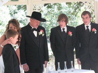 10 days MARRIED!!!!  We're back with a few pics!