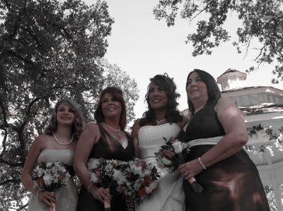 10 days MARRIED!!!!  We're back with a few pics!