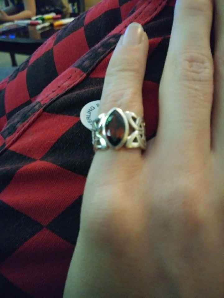 My wedding band came!
