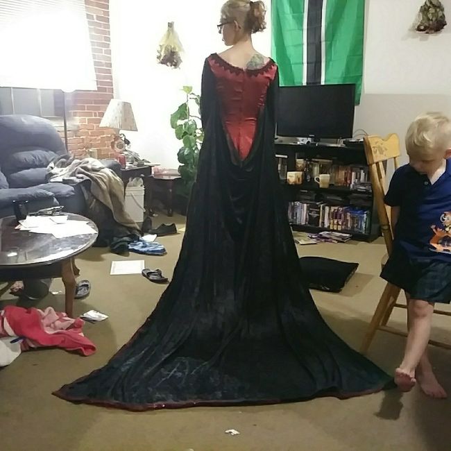 Black and red Brdial Gown