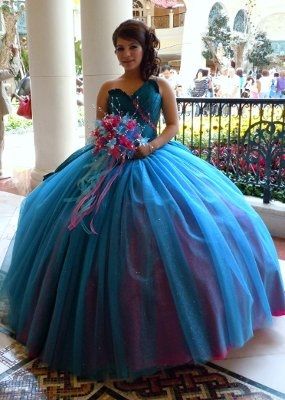 Colored wedding dresses
