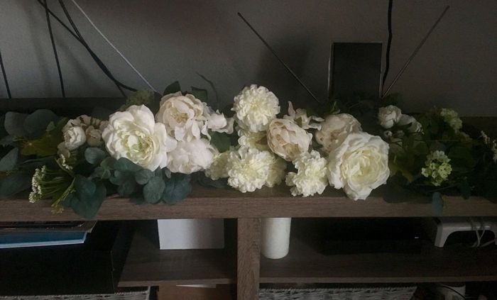 Fake Flowers and Real Flowers? - 1