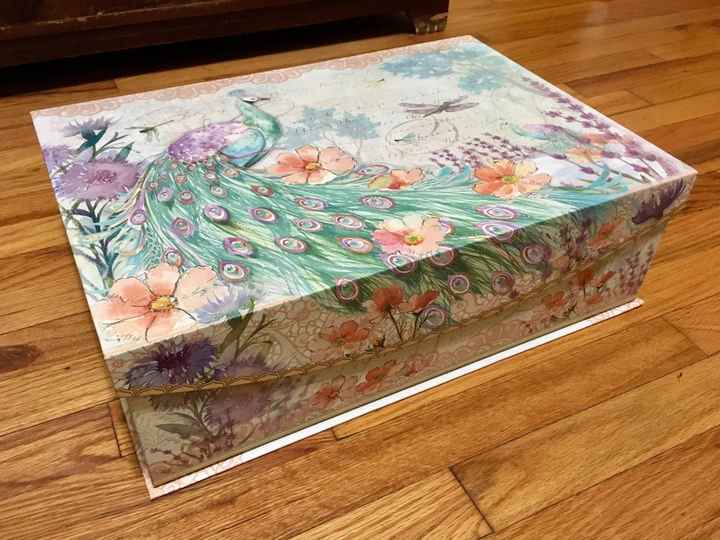 Can I see your baskets and boxes?