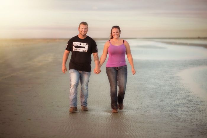 Let me see your engagement photos! 😭 - 4