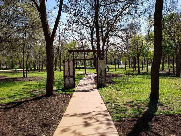 Length of Outdoor Wedding Aisle  - Opinions Please - 1