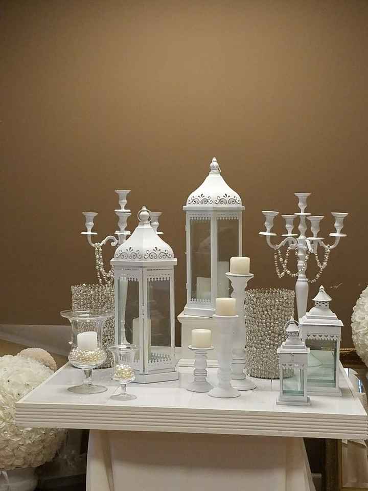  Not a big fan of flowers - 1