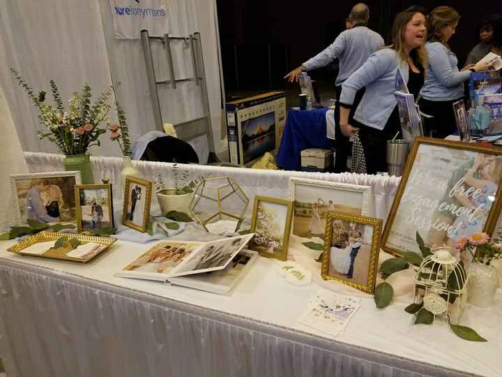  Not a big fan of flowers - 1