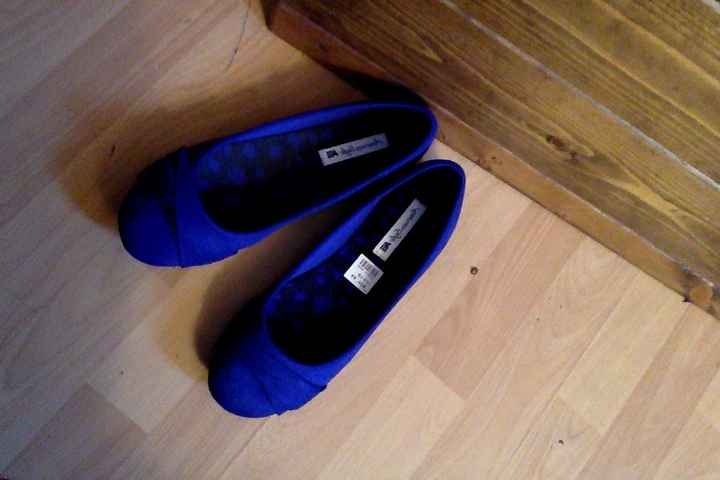 What kind of shoes will you wear?