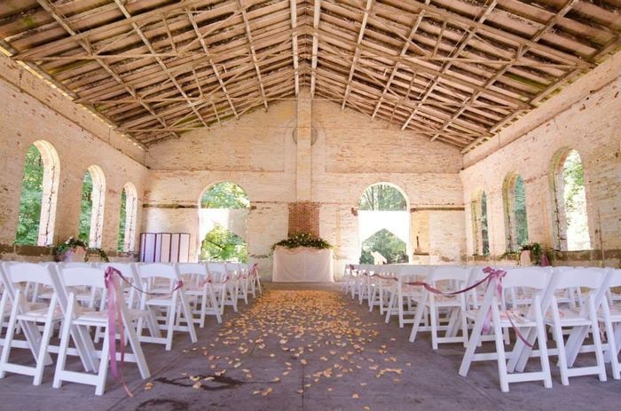 Need ideas for affordable ceremony decor