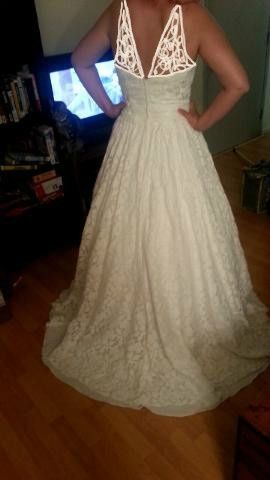 Any of you just want to wear your dress all day? (and show it off)