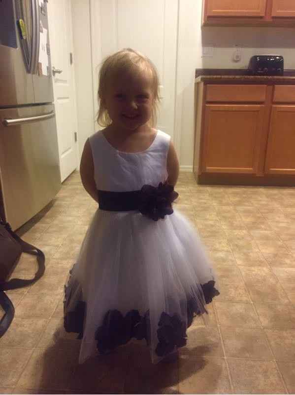 My adorable flower girl :)