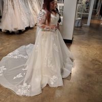 Can’t share your dress with too many guest so share them here! - 1