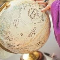 Unique Guest Book!  I'm in LOOOOVE with this!  What are you doing?