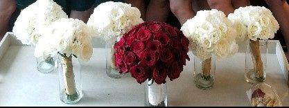 Do bridal bouquets have to have greenery/filler 2