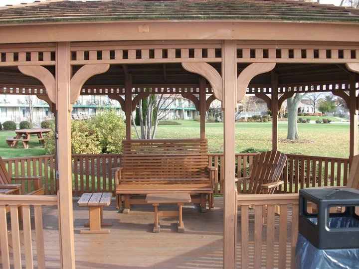 Tired of the ring pics, for now :)