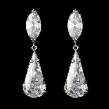 Please Help Me Pick Earrings!!!!  *Lots Of Pics*