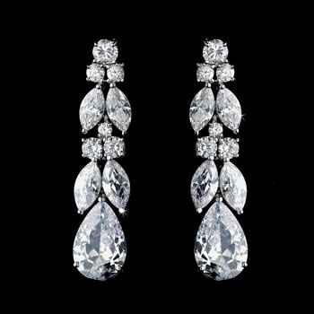 Please Help Me Pick Earrings!!!!  *Lots Of Pics*