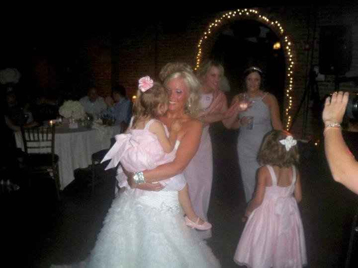 Ladies I Have Wedding Pictures!!!!  **Non Pro-Pic Heavy**  UPDATE - Another Pro-Pic On Page 4